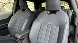 2025 (25) MINI COOPER 1.5 C Exclusive 3dr Auto 4725419