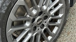2025 (25) MINI COOPER 1.5 C Exclusive 3dr Auto 4725451