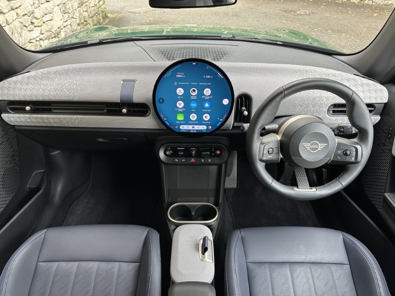 2025 (25) MINI COOPER 1.5 C Exclusive 3dr Auto 4725399