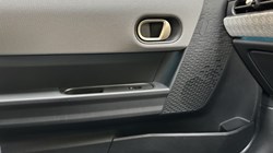 2025 (25) MINI COOPER 1.5 C Exclusive 3dr Auto 4725409