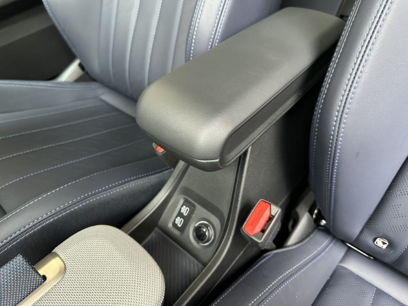 2025 (25) MINI COOPER 1.5 C Exclusive 3dr Auto 4725421