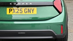 2025 (25) MINI COOPER 1.5 C Exclusive 3dr Auto 4725389