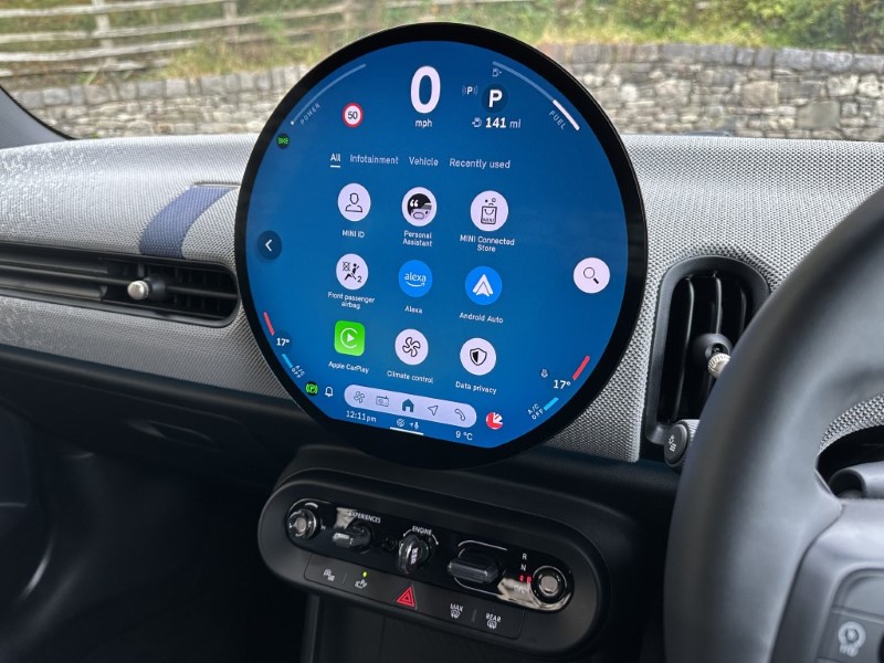 2025 (25) MINI COOPER 1.5 C Exclusive 3dr Auto 4725439