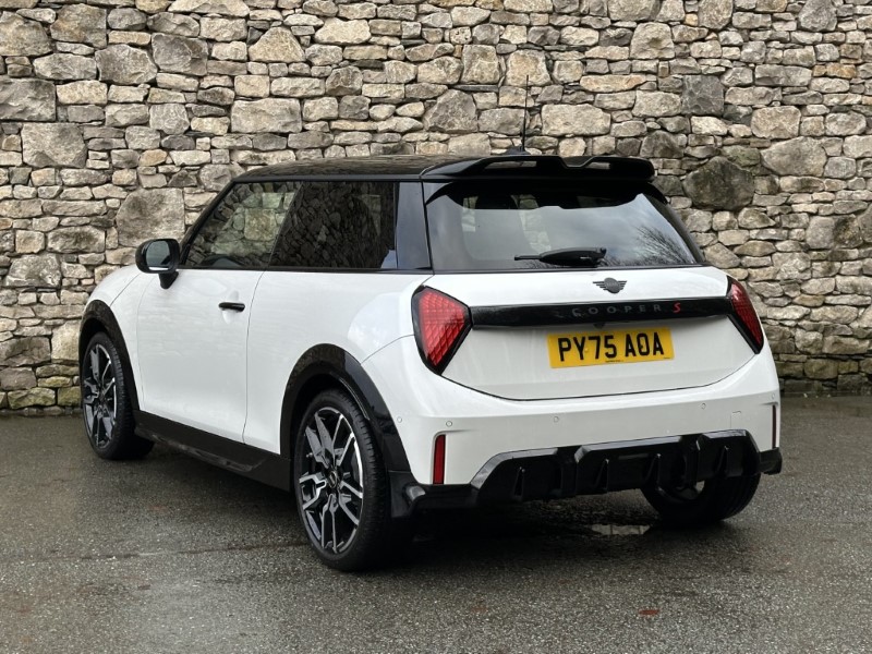 2025 (75) MINI COOPER 2.0 S Sport 3dr Auto 4778084