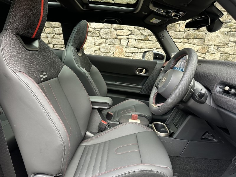 2025 (75) MINI COOPER 2.0 S Sport 3dr Auto 4778052