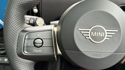 2025 (75) MINI COOPER 2.0 S Sport 3dr Auto 4778066