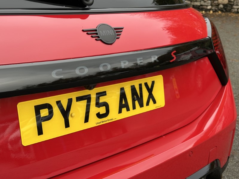 2025 (75) MINI COOPER 2.0 S Sport 3dr Auto 4753442