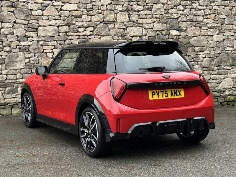 2025 (75) MINI COOPER 2.0 S Sport 3dr Auto 4753479