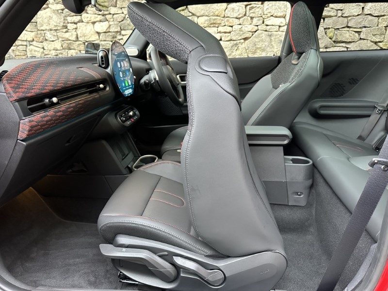 2025 (75) MINI COOPER 2.0 S Sport 3dr Auto 4753477