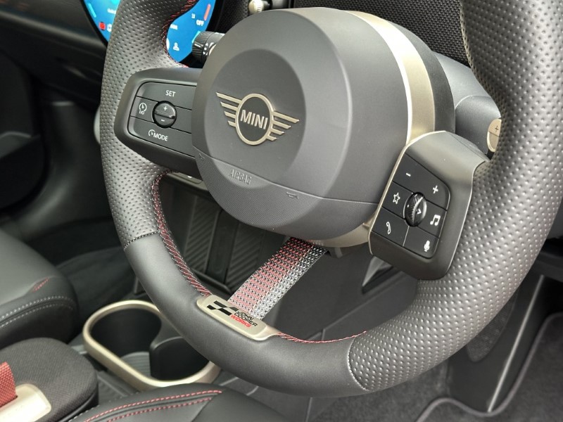 2025 (75) MINI COOPER 2.0 S Sport 3dr Auto 4753445