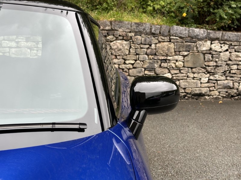 2025 (75) MINI COOPER E Sport  4740499