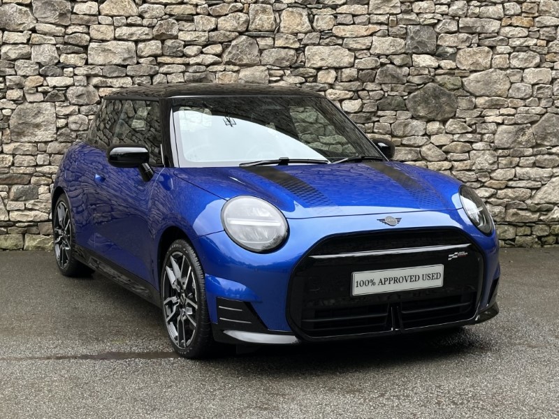 2025 (75) MINI COOPER E Sport 