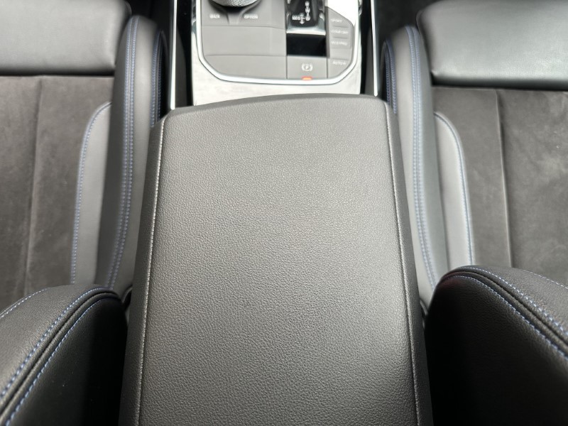 2022 (22) BMW 2 SERIES 220i M Sport 2dr Coupe 4778977