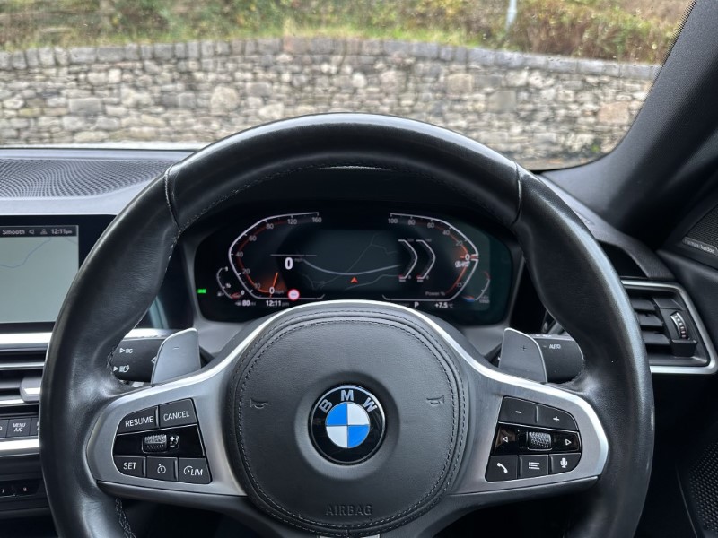 2022 (22) BMW 2 SERIES 220i M Sport 2dr Coupe 4779020