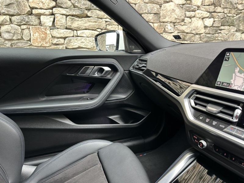 2022 (22) BMW 2 SERIES 220i M Sport 2dr Coupe 4778982