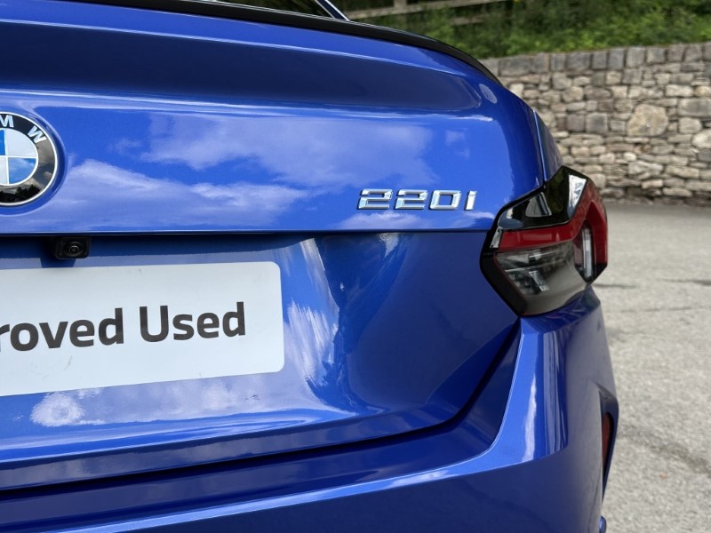 2025 (75) BMW 2 SERIES 220i M Sport 2dr Step Auto 4739405