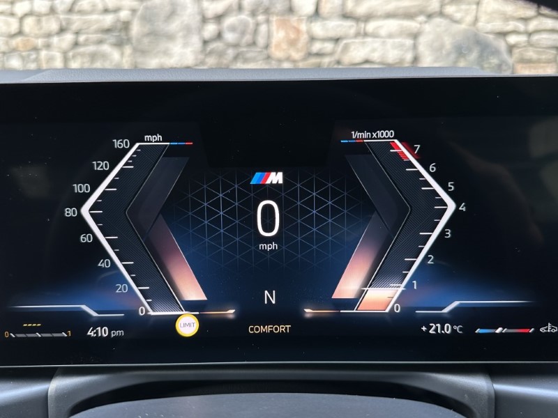 2025 (75) BMW 2 SERIES 220i M Sport 2dr Step Auto 4739368