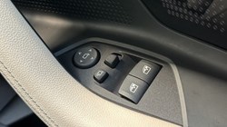 2025 (75) BMW 2 SERIES 220i M Sport 2dr Step Auto 4739348