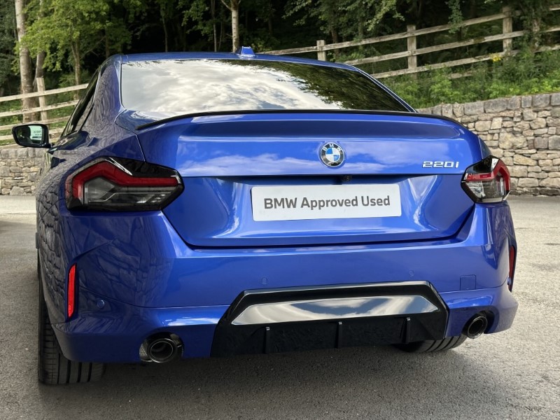 2025 (75) BMW 2 SERIES 220i M Sport 2dr Step Auto 4739402