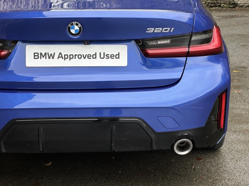 2023 (73) BMW 3 SERIES 320i M Sport 4dr Saloon 4768314