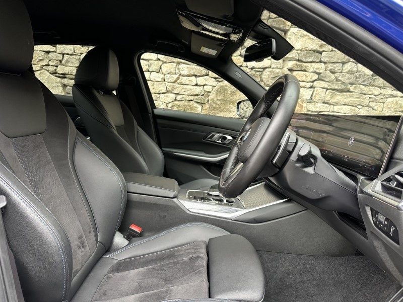 2023 (73) BMW 3 SERIES 320i M Sport 4dr Saloon 4768317