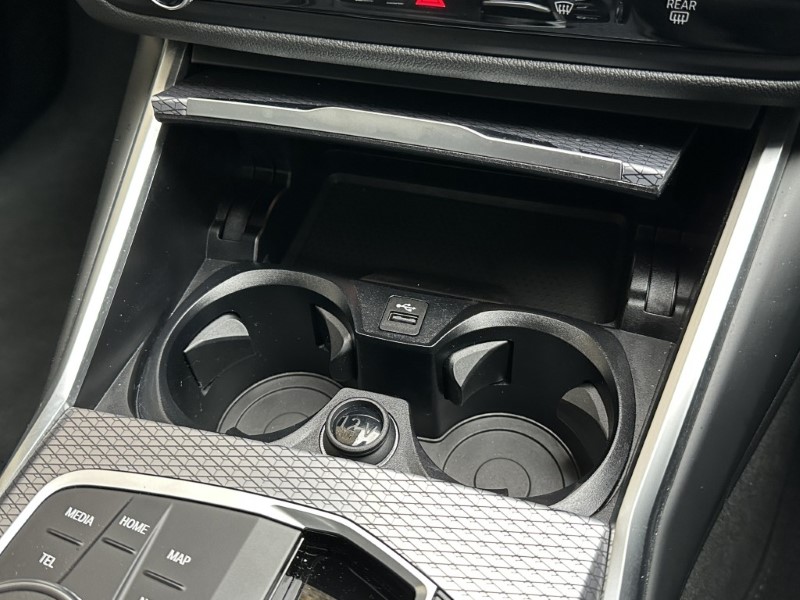 2023 (73) BMW 3 SERIES 320i M Sport 4dr Saloon 4768333