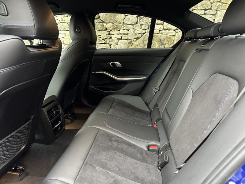 2023 (73) BMW 3 SERIES 320i M Sport 4dr Saloon 4768344