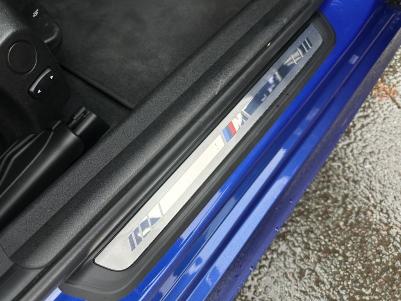 2023 (73) BMW 3 SERIES 320i M Sport 4dr Saloon 4768320