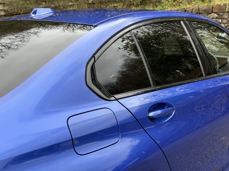 2023 (73) BMW 3 SERIES 320i M Sport 4dr Saloon 4768381