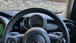 2019 (69) MINI HATCHBACK 1.5 Cooper Classic II 5dr 4783854