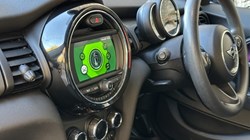 2019 (69) MINI HATCHBACK 1.5 Cooper Classic II 5dr 4783833