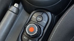 2019 (69) MINI HATCHBACK 1.5 Cooper Classic II 5dr 4783820