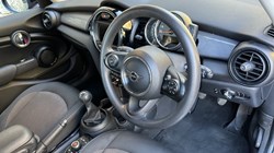 2019 (69) MINI HATCHBACK 1.5 Cooper Classic II 5dr 4783810