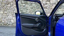 2019 (69) MINI HATCHBACK 1.5 Cooper Classic II 5dr 4783842