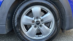 2019 (69) MINI HATCHBACK 1.5 Cooper Classic II 5dr 4783861