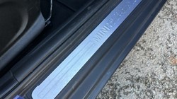 2019 (69) MINI HATCHBACK 1.5 Cooper Classic II 5dr 4783813