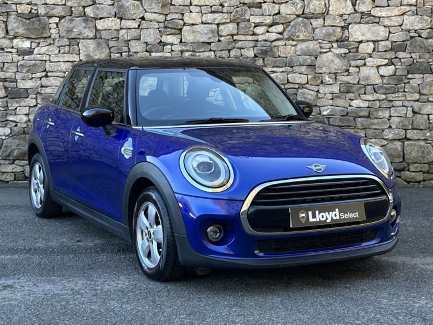 2019 (69) MINI HATCHBACK 1.5 Cooper Classic II 5dr