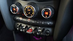 2019 (69) MINI HATCHBACK 1.5 Cooper Classic II 5dr 4783823