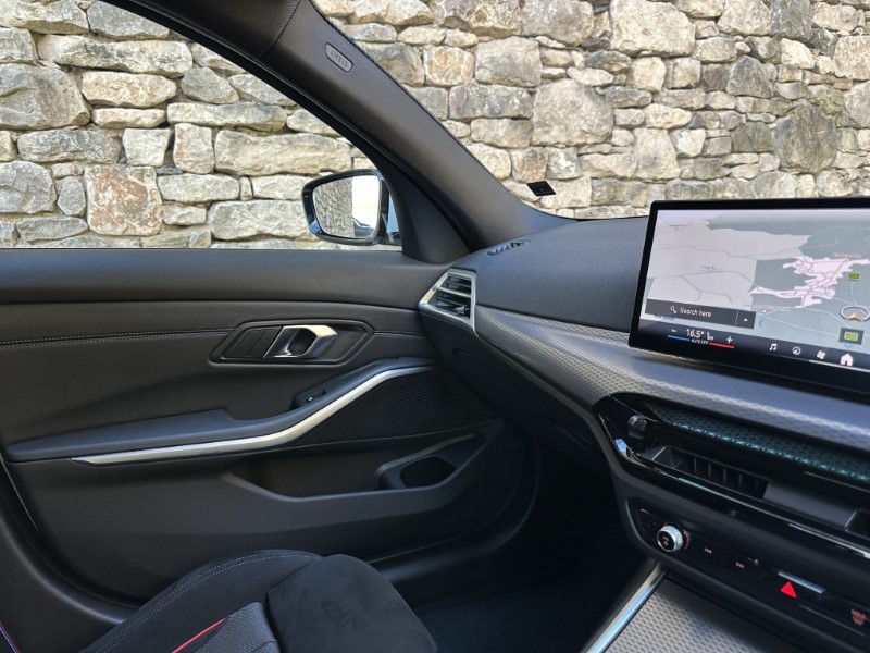 2025 (25) BMW 3 SERIES 320i M Sport 4dr Saloon 4805512