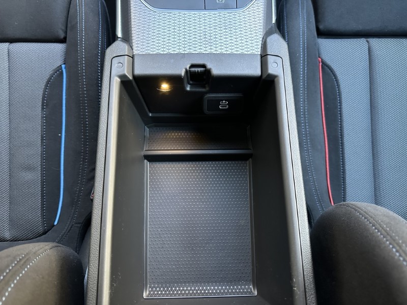 2025 (25) BMW 3 SERIES 320i M Sport 4dr Saloon 4805507