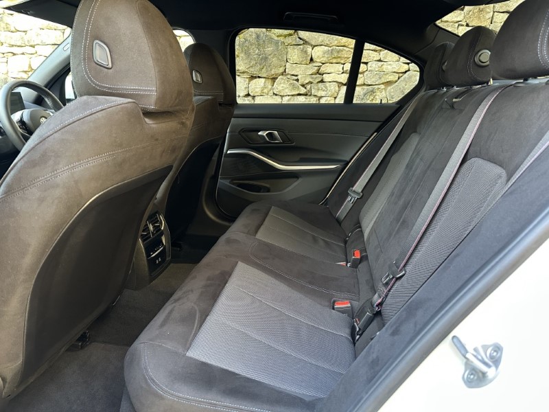 2025 (25) BMW 3 SERIES 320i M Sport 4dr Saloon 4805525