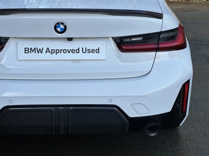 2025 (25) BMW 3 SERIES 320i M Sport 4dr Saloon 4805496