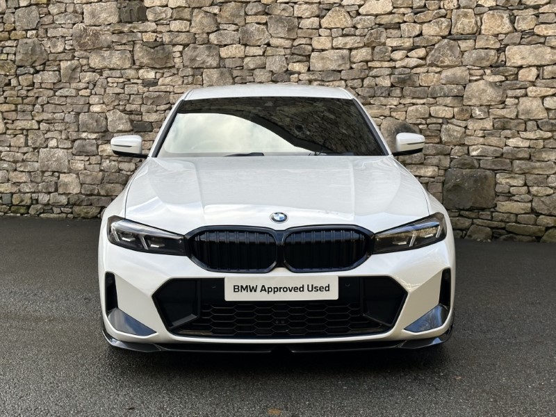 2025 (25) BMW 3 SERIES 320i M Sport 4dr Saloon 4805553