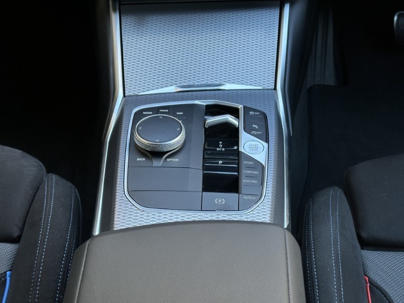 2025 (25) BMW 3 SERIES 320i M Sport 4dr Saloon 4805506