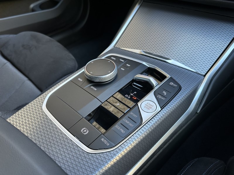 2025 (25) BMW 3 SERIES 320i M Sport 4dr Saloon 4805510