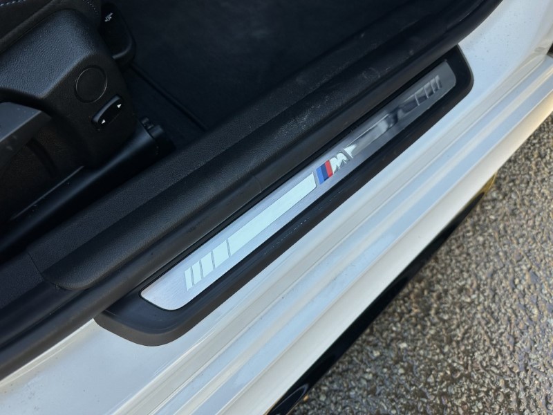 2025 (25) BMW 3 SERIES 320i M Sport 4dr Saloon 4805498