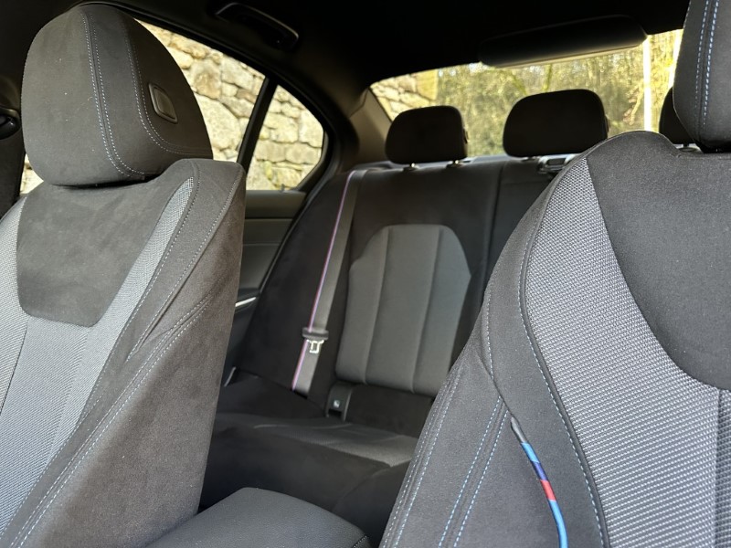 2025 (25) BMW 3 SERIES 320i M Sport 4dr Saloon 4805530