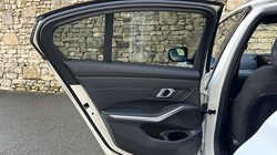 2025 (25) BMW 3 SERIES 320i M Sport 4dr Saloon 4805538