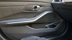 2025 (25) BMW 3 SERIES 320i M Sport 4dr Saloon 4805513