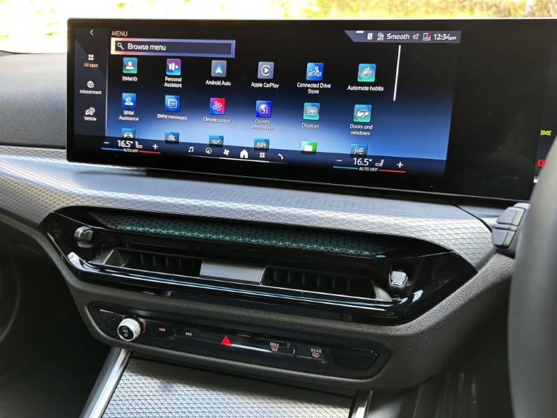 2025 (25) BMW 3 SERIES 320i M Sport 4dr Saloon 4805551